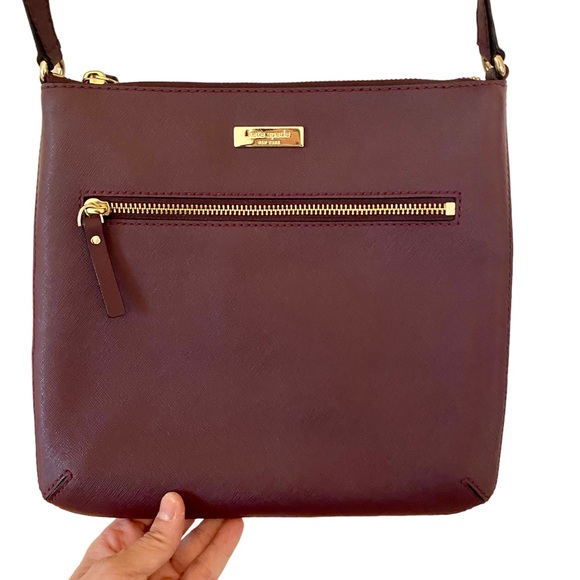 KATE SPADE PLUM LAUREL SAFFIANO LEATHER CROSSBODY LAVENDER KS JACQUARD INTERIOR - Picture 3 of 16